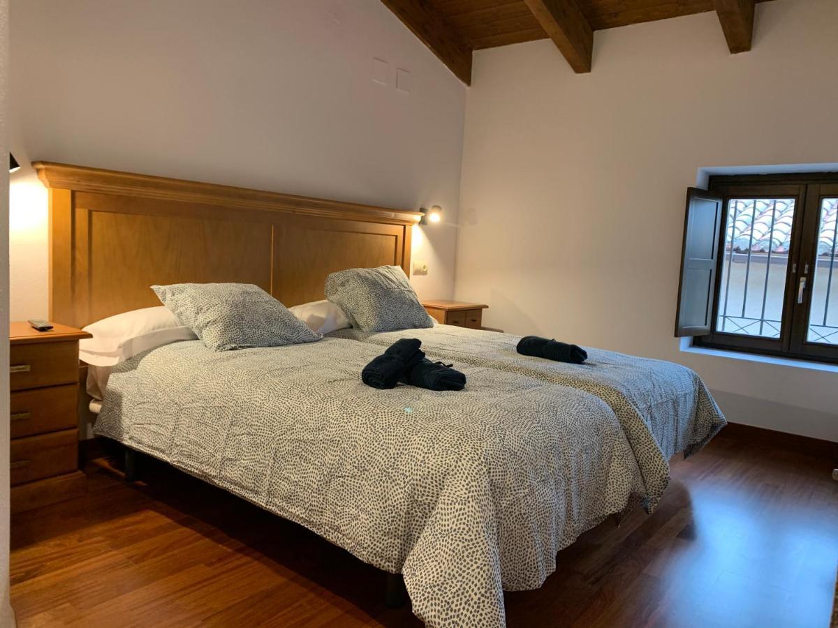 Apartament Atico Jaca Centro Zewnętrze zdjęcie